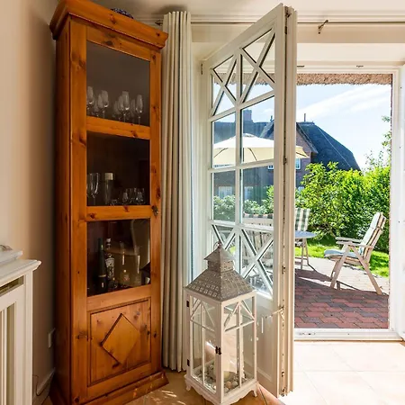 Haus * Alkersum